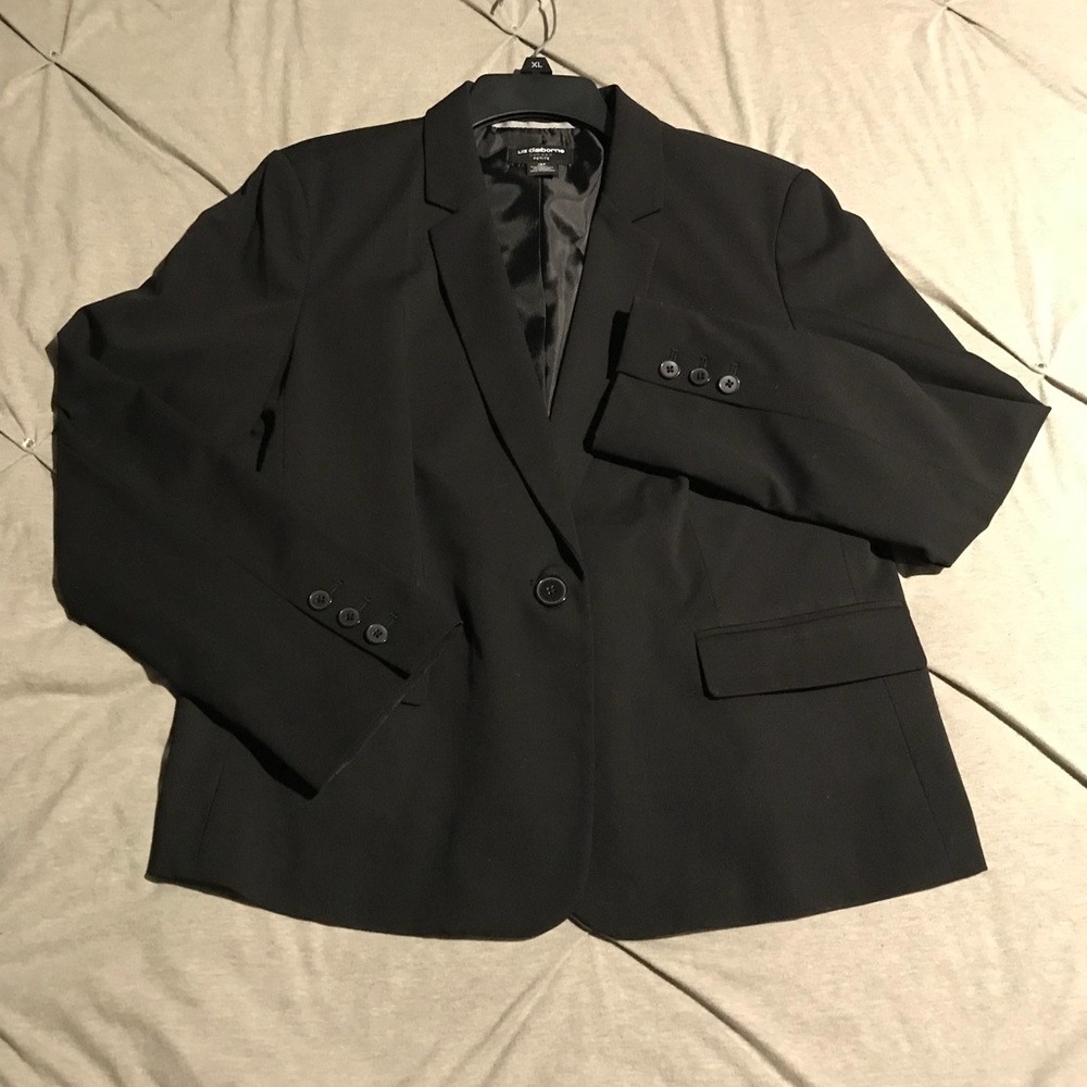 Liz Claiborne Black Balzer